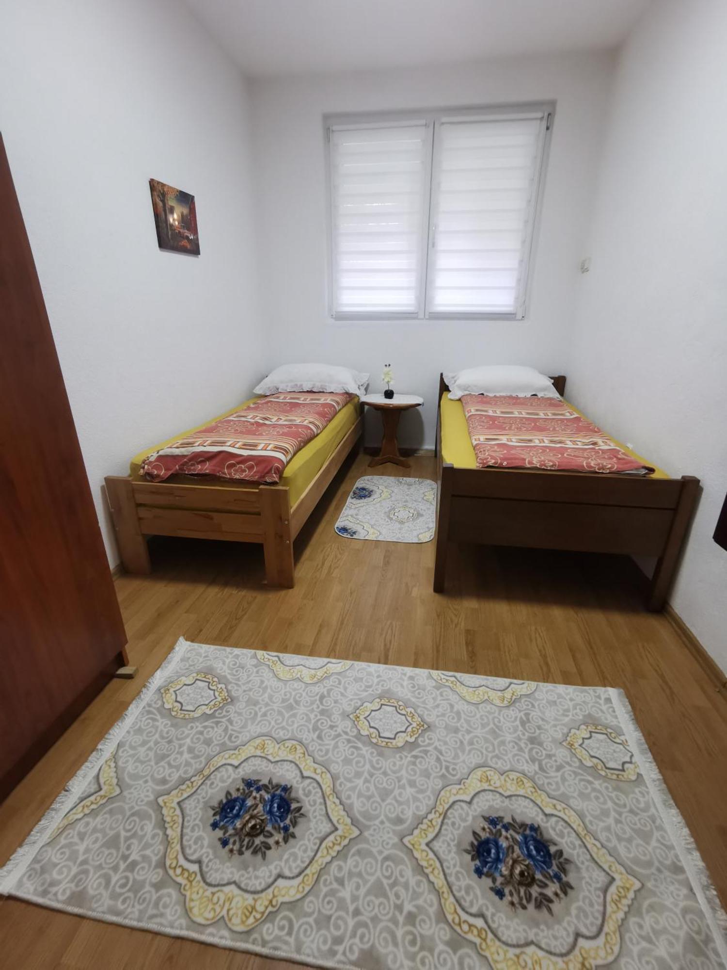Book A Room Sarajevo, Free Parking & Garden ภายนอก รูปภาพ